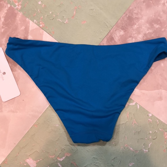 CRZ Yoga swimsuit bottom - Picture 2 of 6